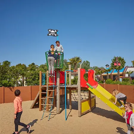 Luxe tent Kampaoh La Rochelle *