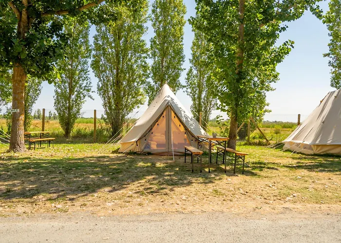 Luxury tent Kampaoh La Rochelle